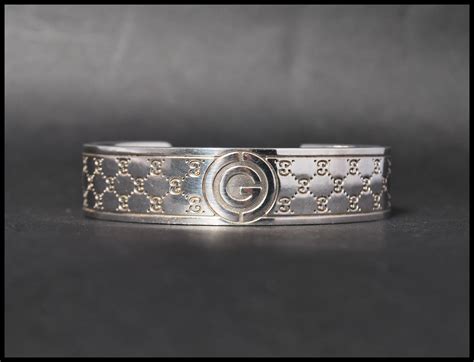 silver gucci bangle|gucci silver bangle bracelet.